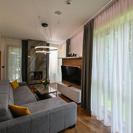 Hotel Ovruc - Rodinny Apartman 111 Štrbské Pleso エクステリア 写真