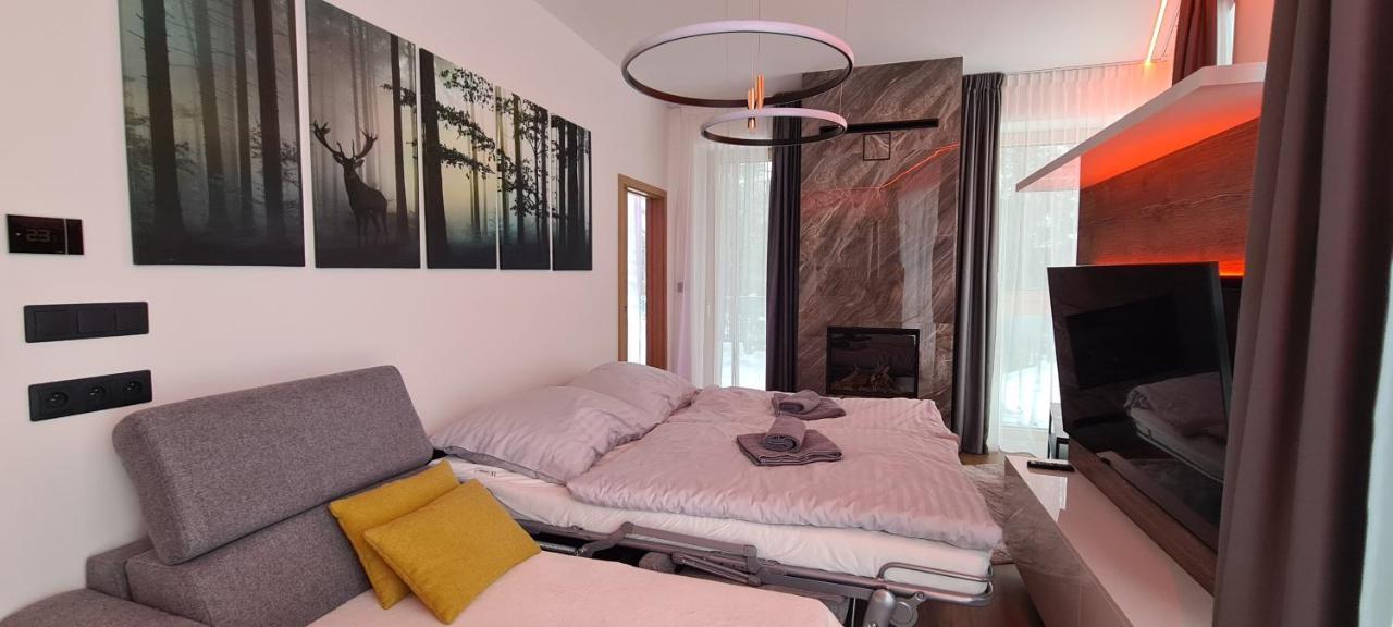 Hotel Ovruc - Rodinny Apartman 111 Štrbské Pleso エクステリア 写真
