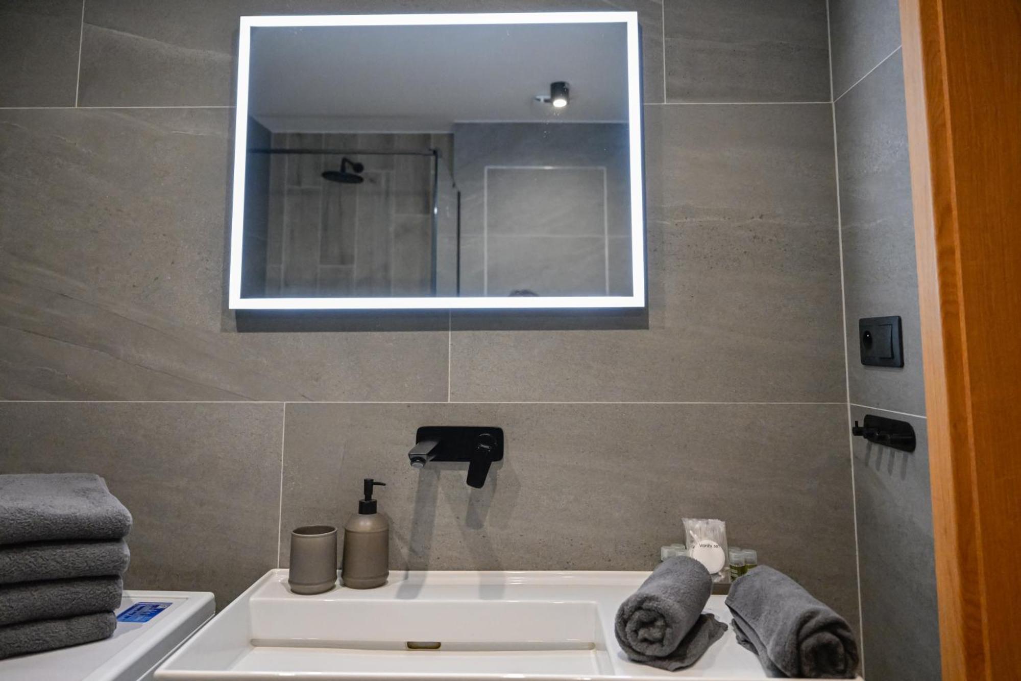 Hotel Ovruc - Rodinny Apartman 111 Štrbské Pleso エクステリア 写真